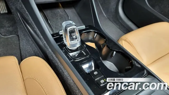 Volvo XC40 id 2411632 из Кореи 19