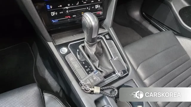 Volkswagen Passat GT (B8) id 3329292 из Кореи 19