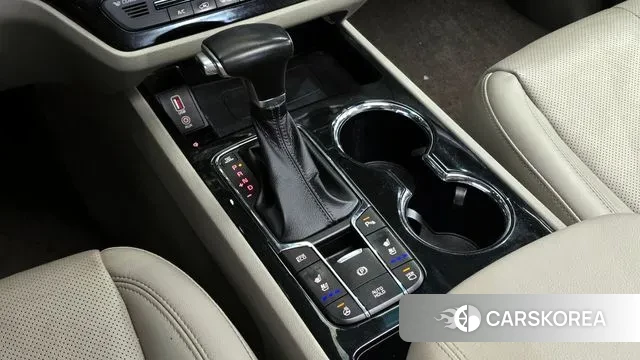 Kia The New Carnival id 3563196 из Кореи 19