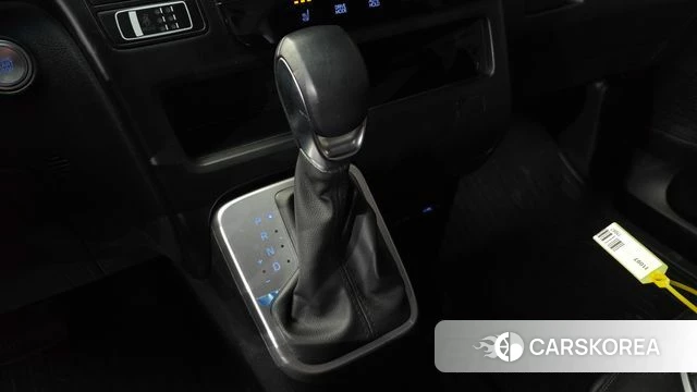 Hyundai Staria id 4309401 из Кореи 19