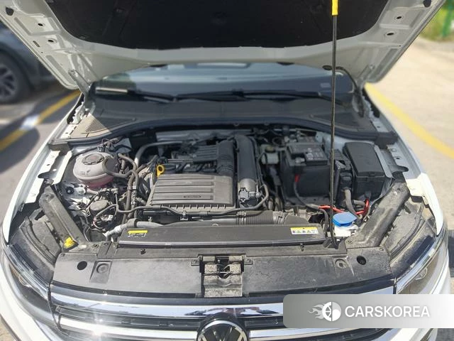 Volkswagen Bora id 4261280 из Китая 9