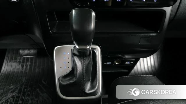 Hyundai Staria id 4224187 из Кореи 29