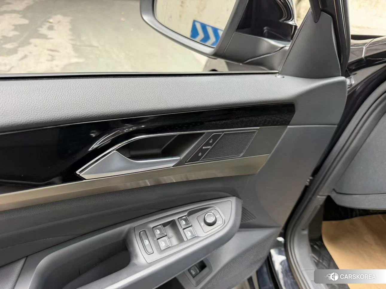 Volkswagen Passat id 4513734 из Китая 16