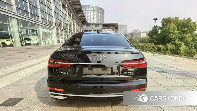 Audi A6L id 4260801 из Китая 16