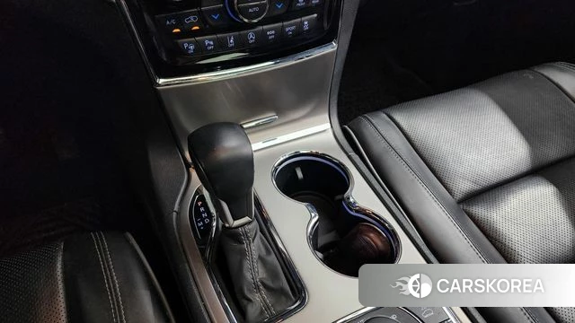 Jeep Grand Cherokee id 4203652 из Кореи 19