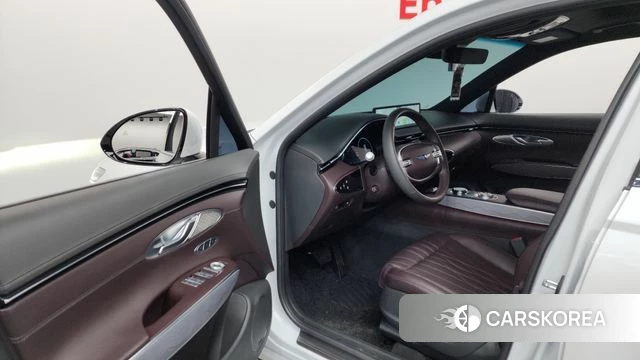 Genesis GV70 id 3904344 из Кореи 19