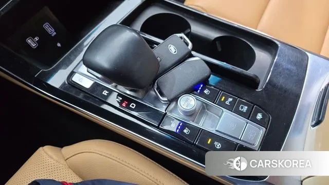 Kia K7 Premier Hybrid id 3778142 из Кореи 19