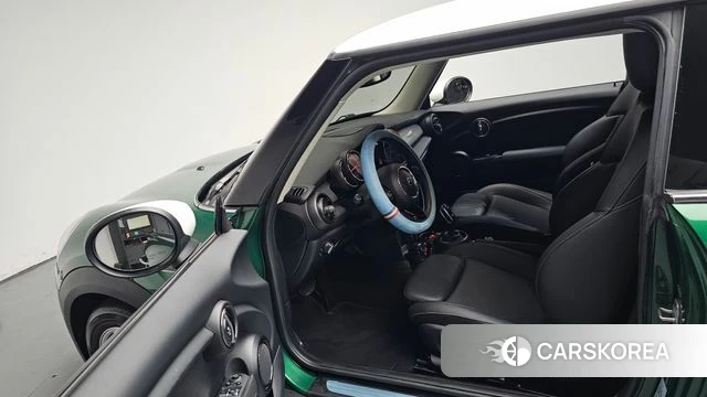 Mini Cooper id 4637497 из Кореи 29