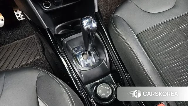 Peugeot 2008 id 3188336 из Кореи 19