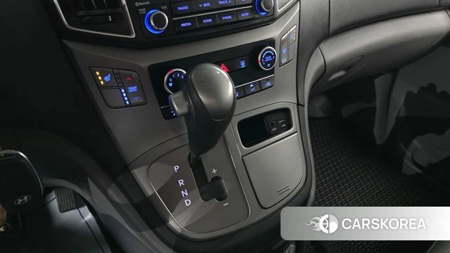 Hyundai The New Grand Starex id 4397016 из Кореи 29