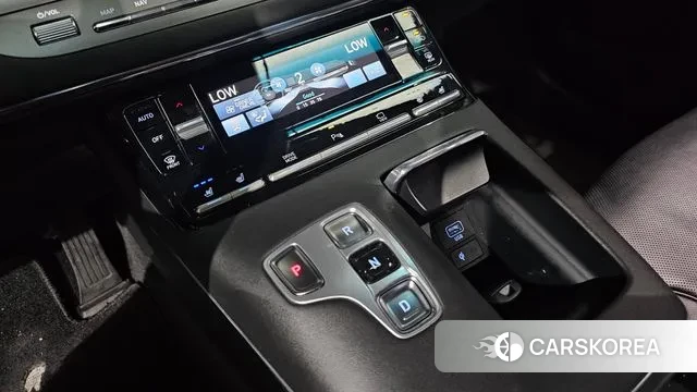 Hyundai The New Grandeur IG Hybrid id 3311567 из Кореи 19