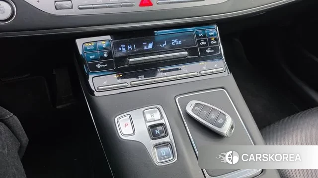 Hyundai The New Grandeur IG id 3479296 из Кореи 19