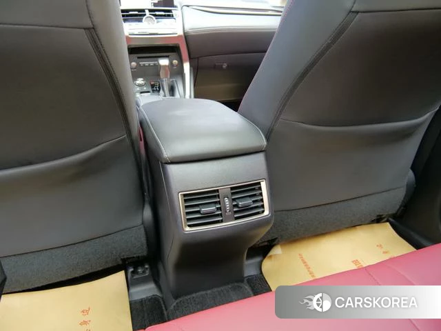 Lexus NX id 4254448 из Китая 19