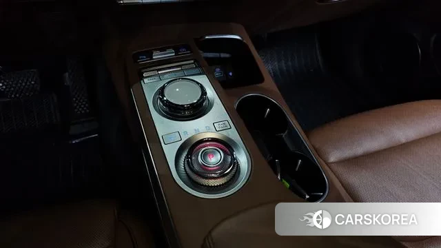 Genesis GV70 id 3551672 из Кореи 19