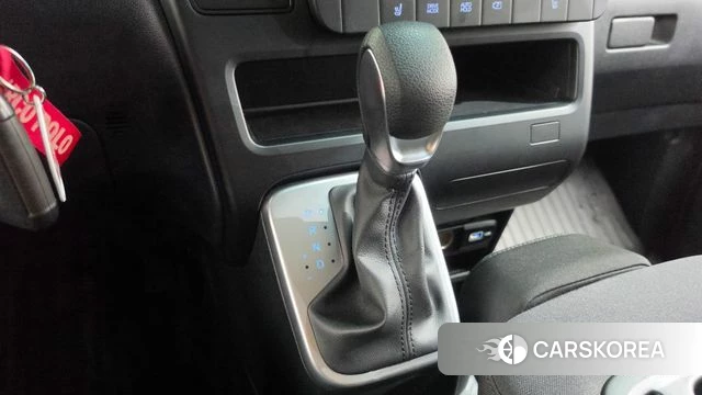 Hyundai Staria id 4898695 из Кореи 31