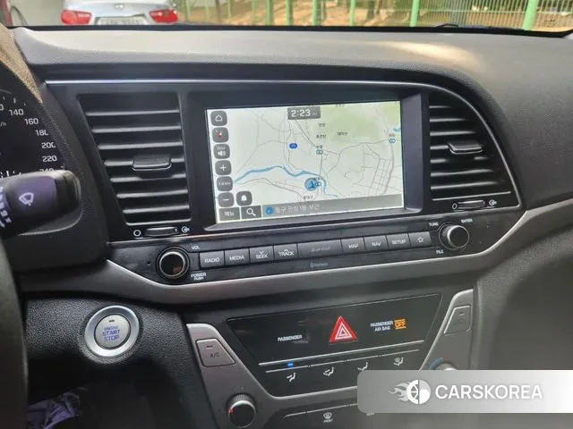 Hyundai Avante AD id 3656923 из Кореи 19