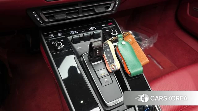 Porsche 911(992) id 4195785 из Кореи 33