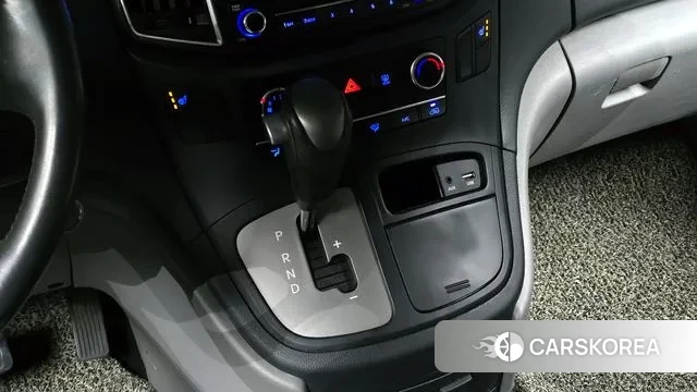 Hyundai The New Grand Starex id 3297696 из Кореи 19