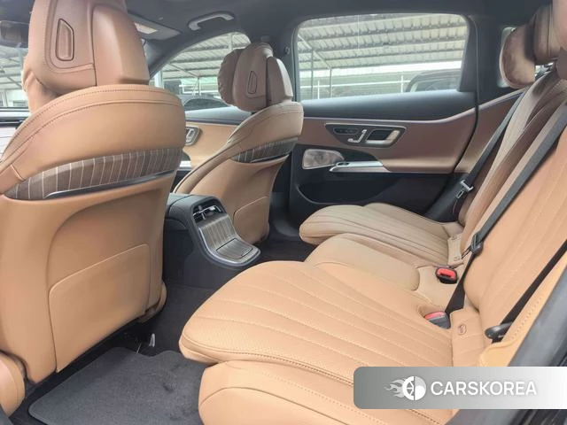 Mercedes-Benz E-class id 4353413 из Китая 28