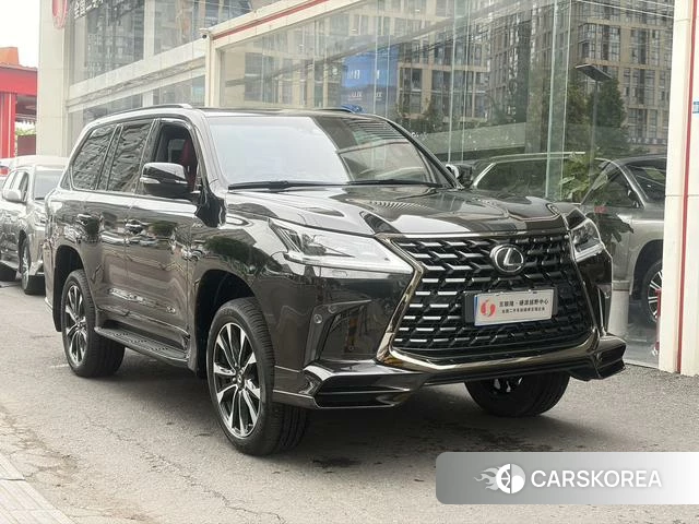 Lexus LX id 4314406 из Китая 12