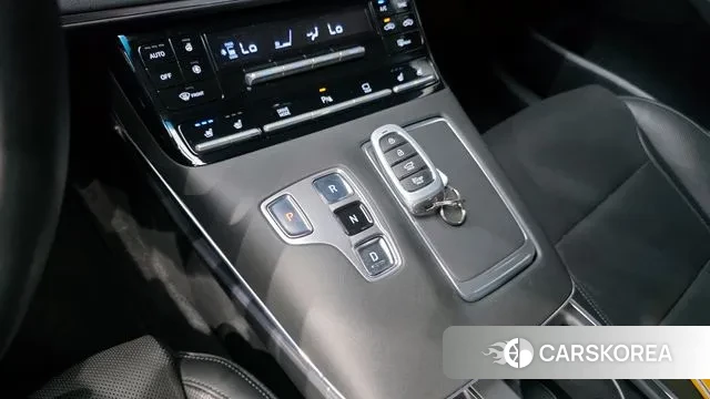 Hyundai The New Grandeur IG id 3003770 из Кореи 19