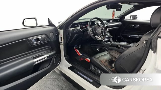 Ford Mustang id 3917460 из Кореи 19