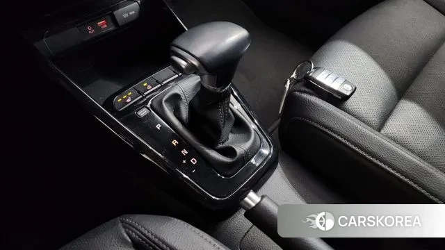 Kia Stonic id 3709446 из Кореи 19