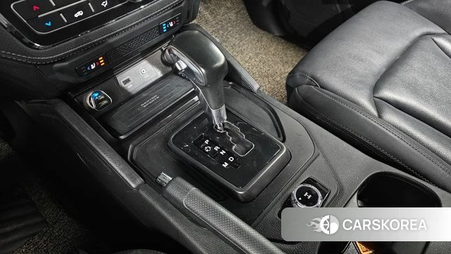 Ssangyong The New Rexton Sports Cannes id 3833346 из Кореи 19