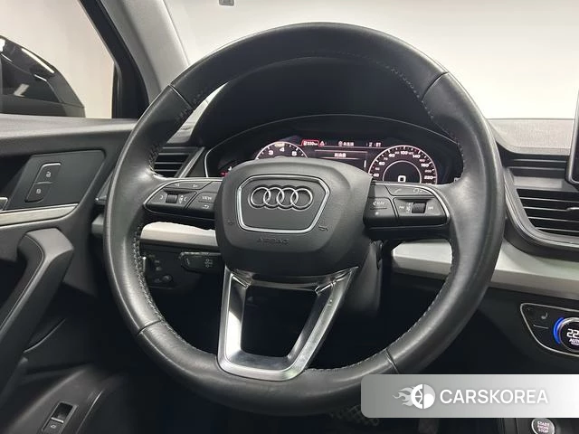 Audi Q5L id 4365958 из Китая 19