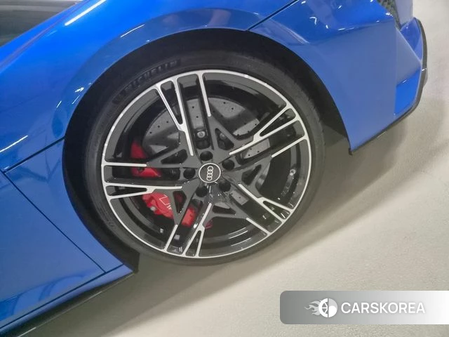 Audi R8 (4S) id 4453351 из Кореи 17