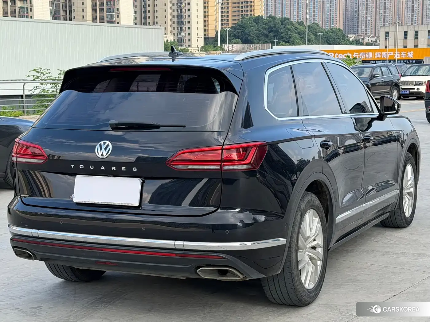 Volkswagen Touareg id 4622768 из Китая 9