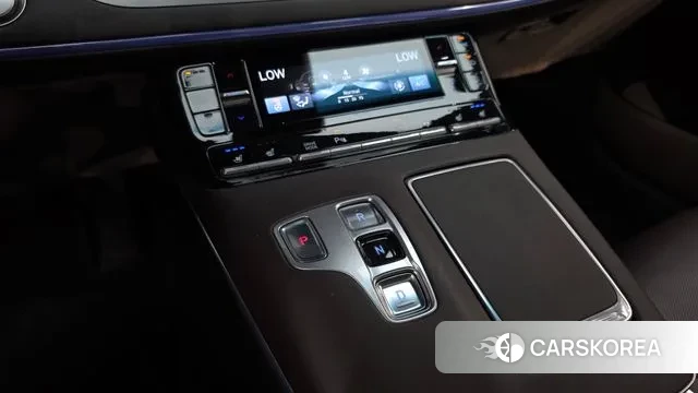 Hyundai The New Grandeur IG id 3203159 из Кореи 19