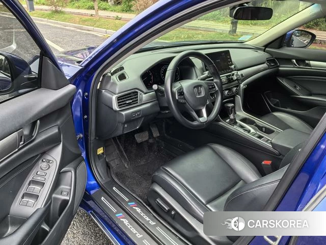 Honda Accord id 4220979 из Китая 20
