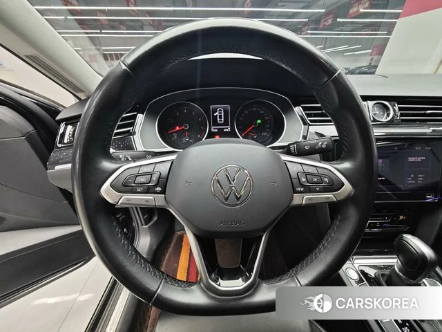 Volkswagen Magotan id 4275829 из Китая 11