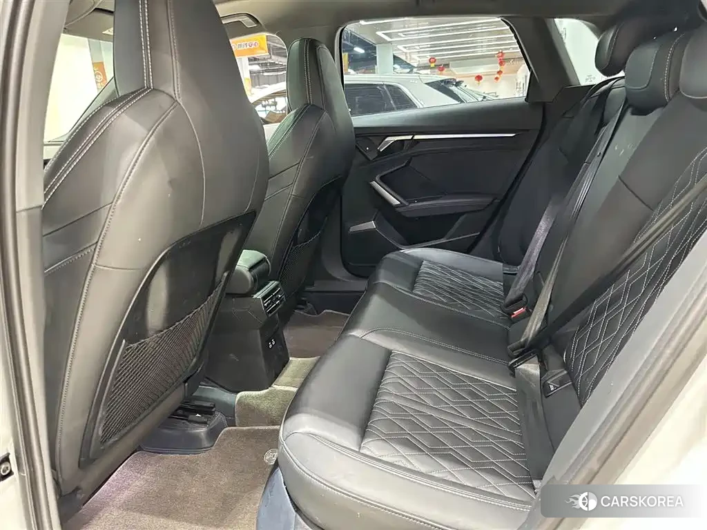 Audi A3 id 4548137 из Китая 11