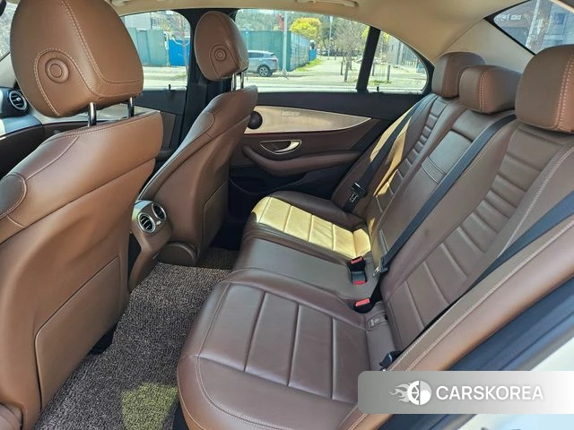 Mercedes-Benz E-Class W213 id 3925109 из Кореи 19