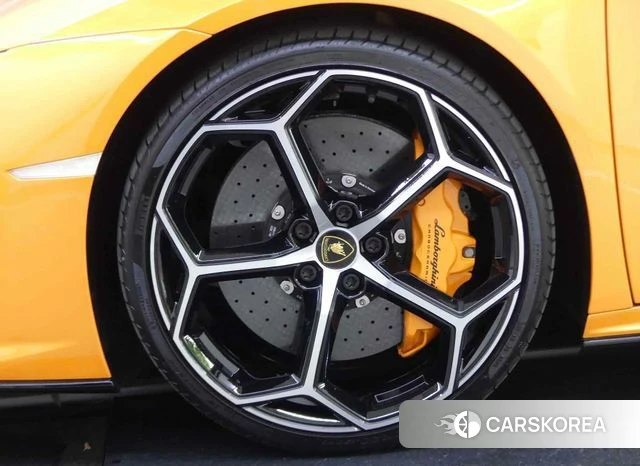 Lamborghini Huracan id 4249008 из Кореи 19