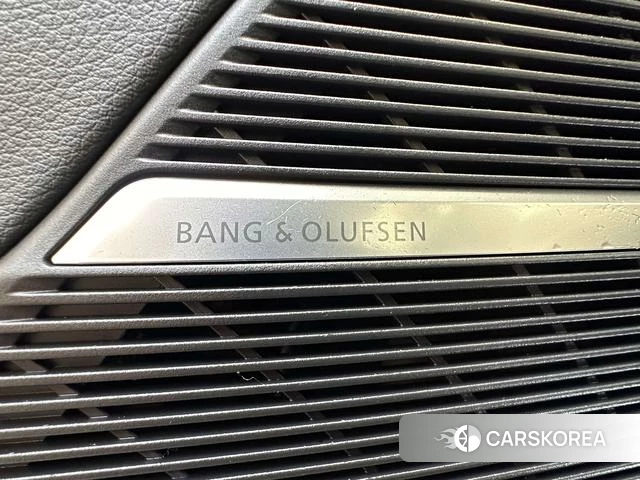 Audi Q8 id 4334813 из Китая 15