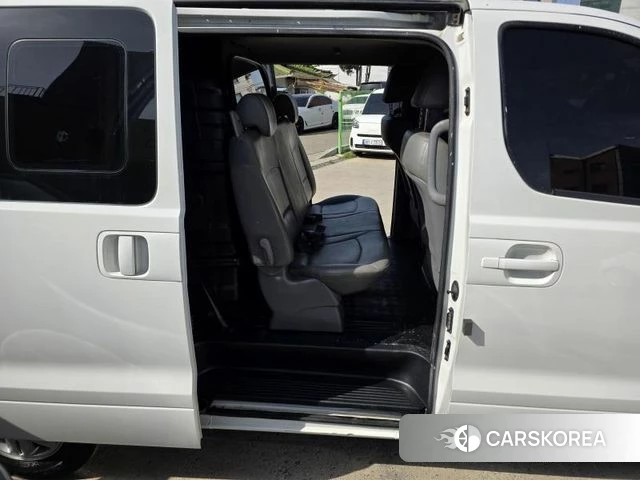 Hyundai The New Grand Starex id 4188748 из Кореи 14