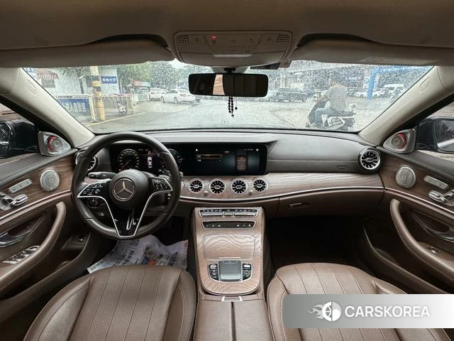 Mercedes-Benz E-class id 4335668 из Китая 15