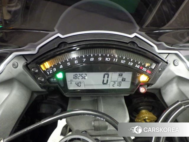 Проданный Kawasaki ZX-10R NINJA ABS id 4192707 из Японии, фото 33