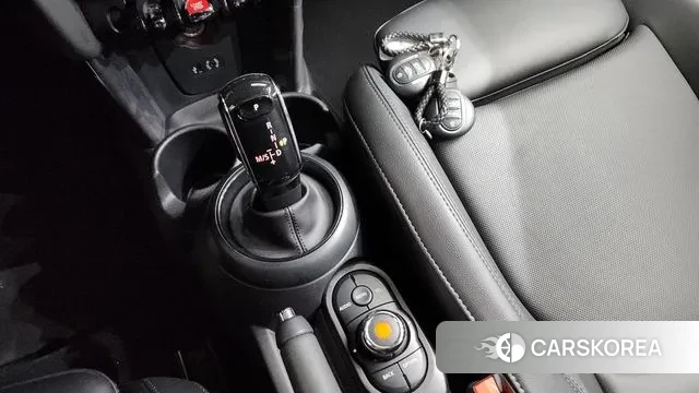 Mini Cooper D id 3386105 из Кореи 19