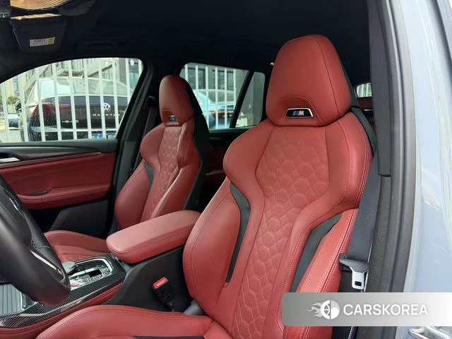 BMW X3 M id 4333546 из Китая 9