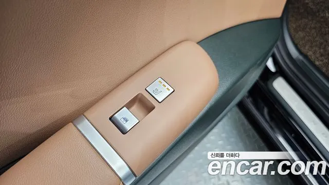 Hyundai Grandeur (GN7) id 2682391 из Кореи 19