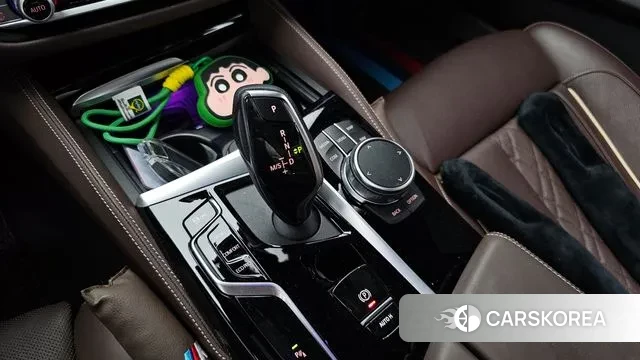 BMW 5 Series (G30) id 3053462 из Кореи 19