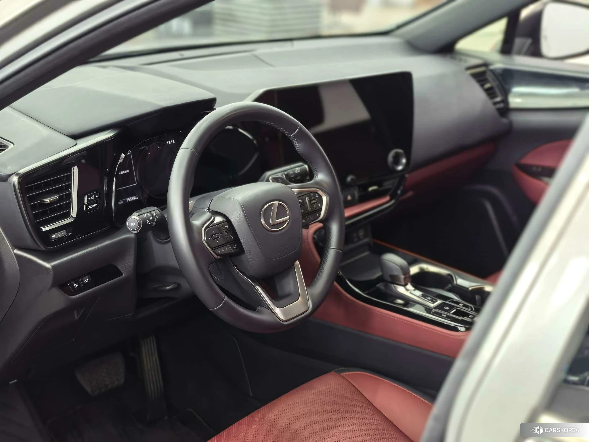 Lexus NX id 4479828 из Китая 9