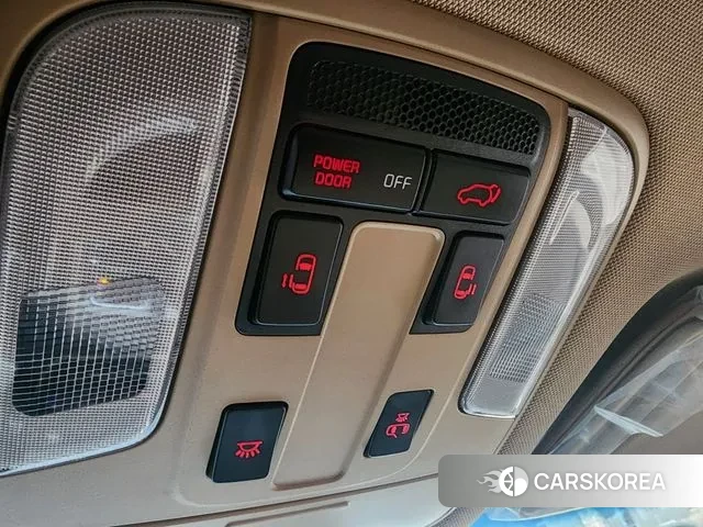 Kia The New Carnival id 3692566 из Кореи 19