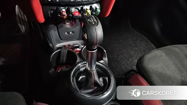 Mini Cooper S id 3065966 из Кореи 19