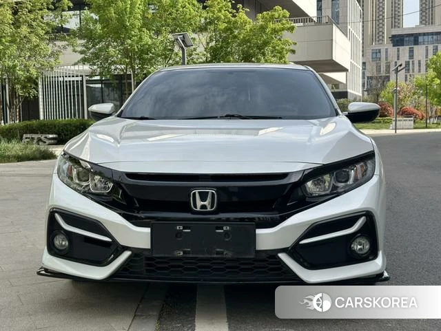Honda Civic id 4261435 из Китая 9