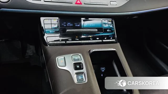 Hyundai The New Grandeur IG Hybrid id 3772324 из Кореи 19